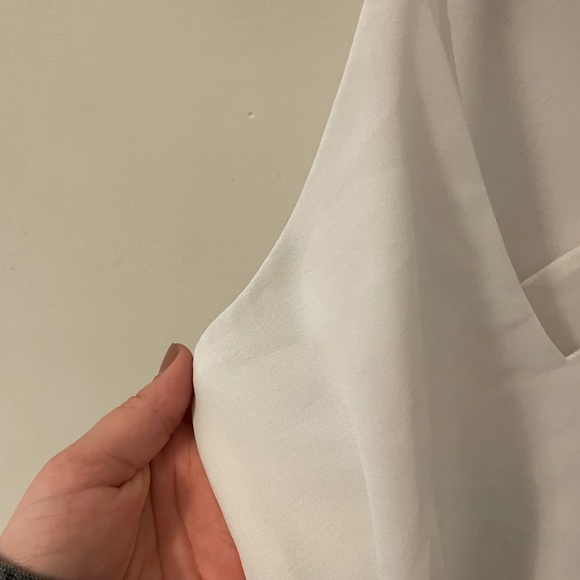 dina be White V Neck Bodysuit - Picture 2 of 8